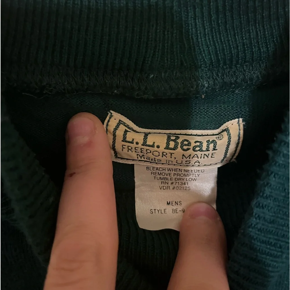 Colorblock Sweater - Picture 2 of 3